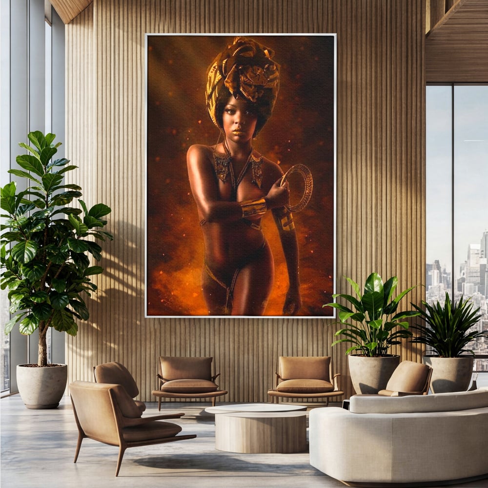 Tablou canvas cu tablou canvas cu femeie si turban, in rama de aluminiu argintiu, pe perete intr-un birou